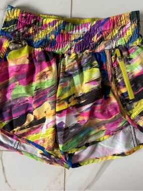 lululemon athletica Multicolor Abstract Print Athletic Shorts